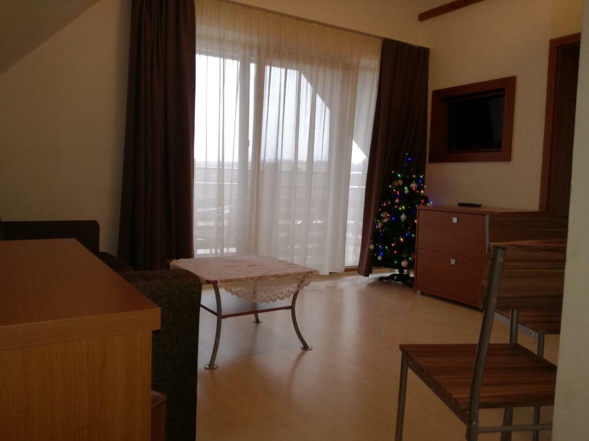 Luxury Apartment Бешеньова Екстер'єр фото